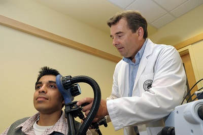 Dr. Folmer