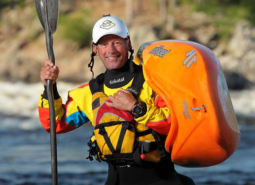 Freestyle kayaker