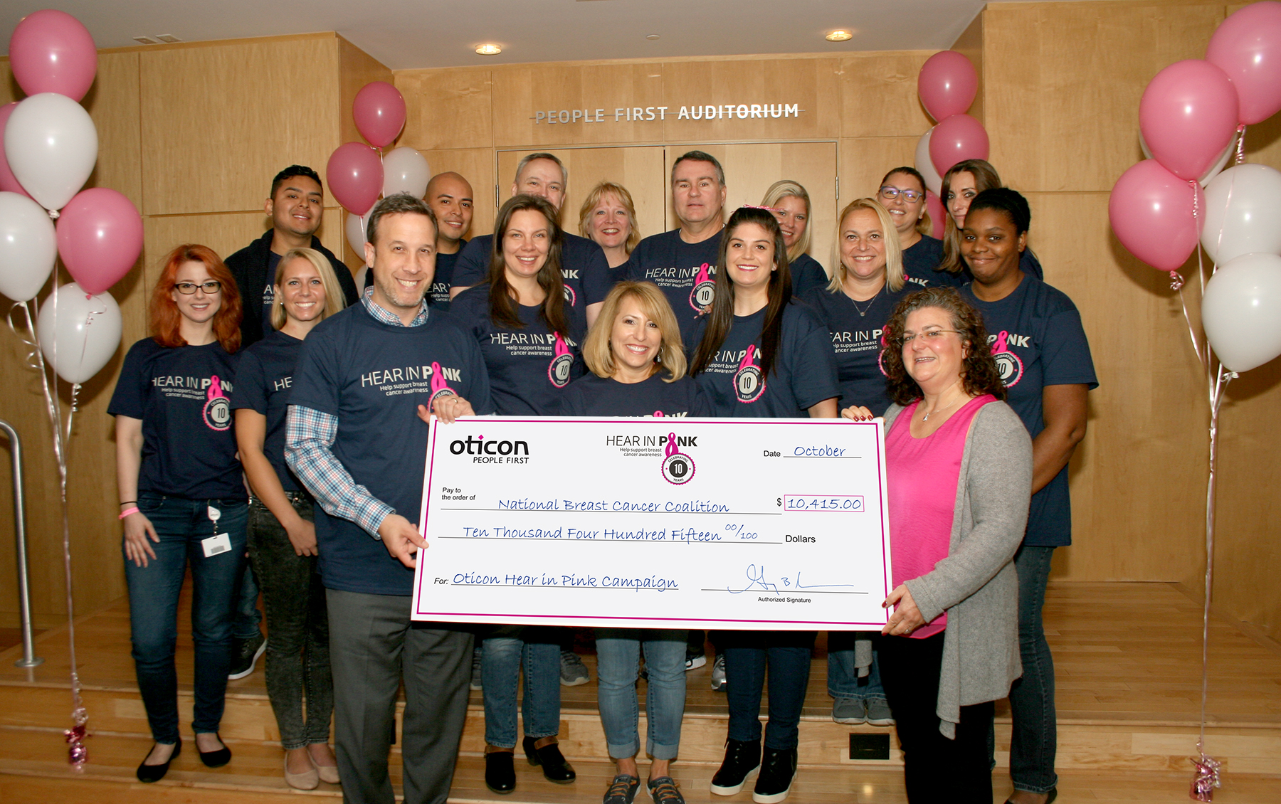 Oticon President Gary Rosenblum celebrates success of the Oticon &ldquo;Hear in Pink&rdquo; Campaign