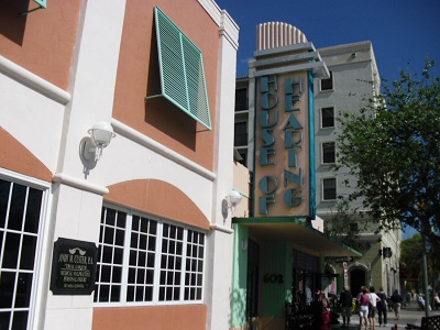 Examples of a well-themed practice. House of Hearing in Florida