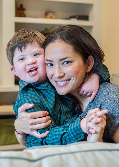 Joshua Copen and his mom Iara Peng